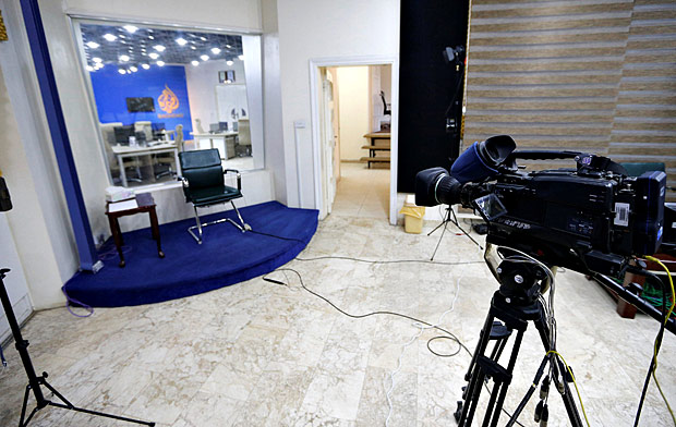 Estúdio da sucursal da rede Al Jazeera em Bagdá foi abandonado após fechamento do escritório 