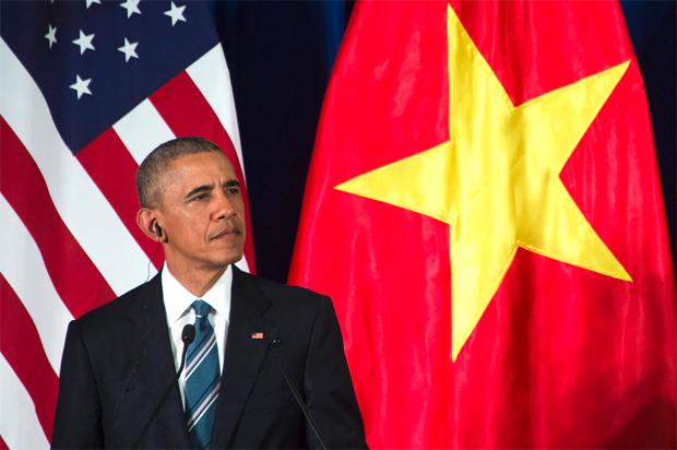 Presidente dos EUA, Barack Obama, participa de coletiva de imprensa durante visita ao Vietn