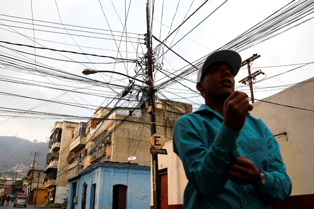 16183701 Maduro anuncia que racionamento elétrico será suspenso na segunda