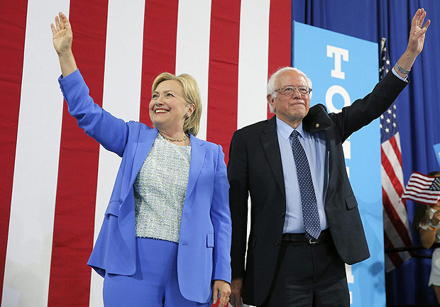 Hillary Clinton e Bernie Sanders se juntaram na campanha contra o republicano Donald Trump