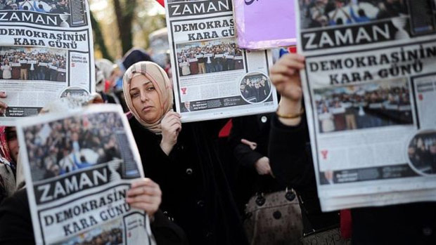 O jornal "Zaman" passou a ser controlado pelo governo de Erdogan em março de 2016 