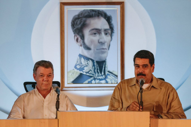 Os presidentes da Colmbia, Juan Manuel Santos, e da Venezuela, Nicols Maduro, se renem