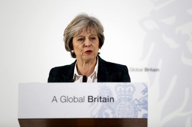 A primeira-ministra britnica, Theresa May, fala sobre o 'brexit' na Lancaster House, em Londres, nesta tera