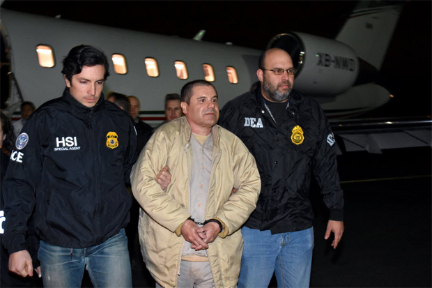 El Chapo' Guzmn chega a Nova York aps ser extraditado do Mxico 