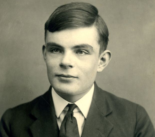 O matemtico britnico Alan Turing, condenado por atentado violento ao pudor