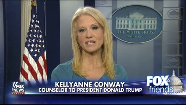 Frame da entrevista da assessora de Trump Kellyanne Conway  rede Fox News nesta quinta (9)