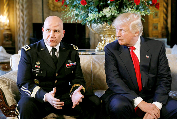 U.S. President Donald Trump and his newly named National Security Adviser Army Lt. Gen. H.R. McMaster (L) speak during the announcement at his Mar-a-Lago estate in Palm Beach, Florida U.S. February 20, 2017. REUTERS/Kevin Lamarque ORG XMIT: WHT216