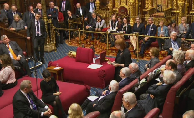Membros da Cmara dos Lordes discutem projeto de lei que d incio s negociaes do "brexit"