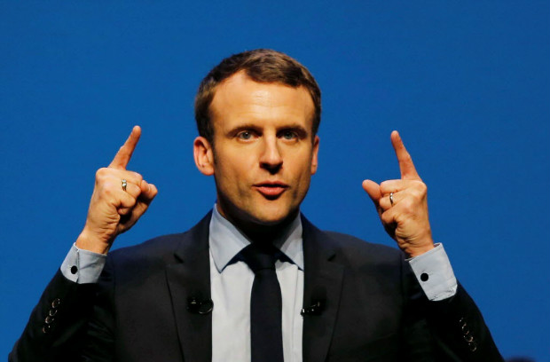 O centrista Emmanuel Macron discursa em uma reunião em Talence, no sudoeste da França
