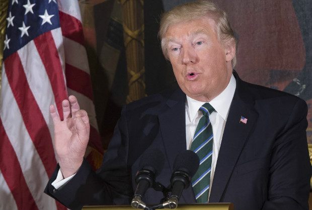 O presidente dos EUA, Donald Trump, discursa em homenagem  Irlanda no Congresso, em Washington