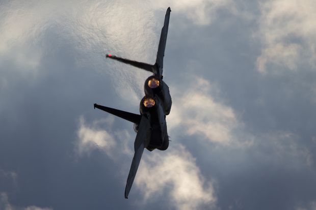 Caa F-15 da Fora Area de Israel durante voo em cerimnia de graduao de pilotos, em dezembro