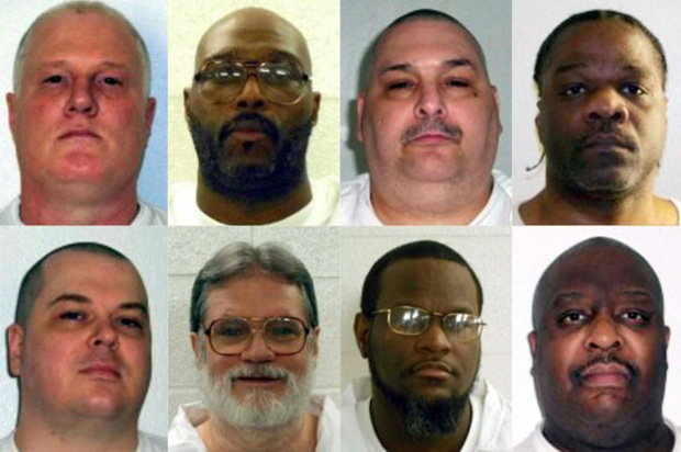 Os americanos que se voluntariam para assistir a execues de condenados  morte --- Oito homens do Arkansas devem ser executados nos prximos 11 dias. A execuo de Jason McGehee (no canto esquerdo inferior) foi adiada por mais 30 dias