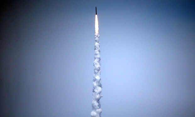The Ground-based Midcourse Defense (GMD) element of the U.S. ballistic missile defense system launches during a flight test from Vandenberg Air Force Base, California, U.S., May 30, 2017. REUTERS/Lucy Nicholson ORG XMIT: LUC03