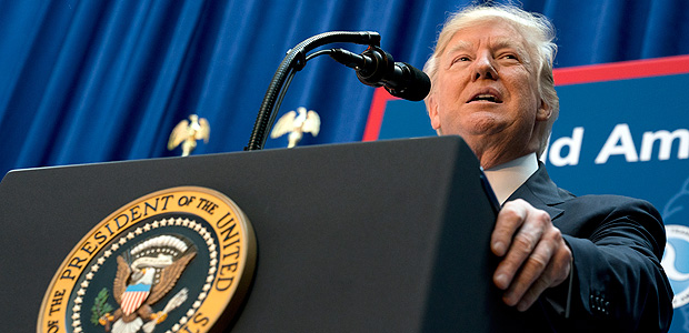 Entenda a investigação que liga assessores de Trump à participação russa na eleição