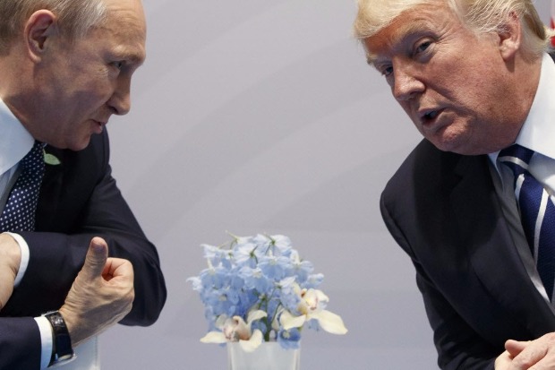 Donald Trump e Putin em reunio do G20, em julho