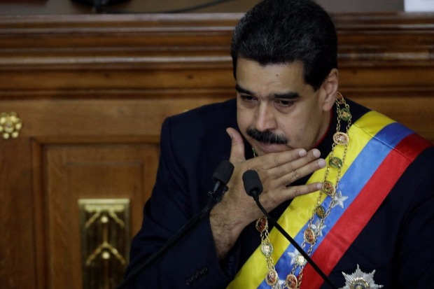 Nicols Maduro discursa aos 545 membros da Assembleia Constituinte nesta quinta-feira (10)