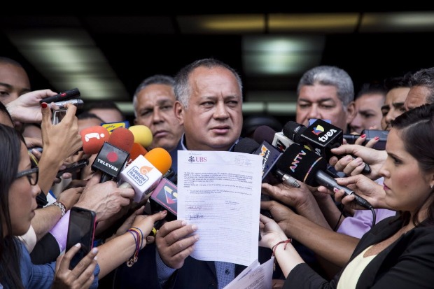 O número dois do chavismo, Diosdado Cabello, apresenta ação contra o ex-aliado Germán Ferrer 