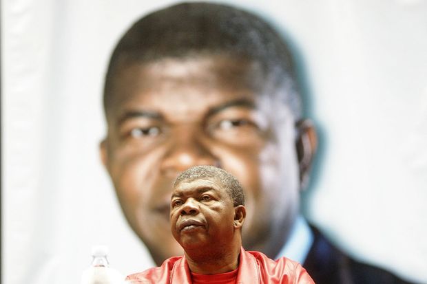 Joo Loureno, atual ministro da Defesa e favorito para ser o prximo presidente de Angola