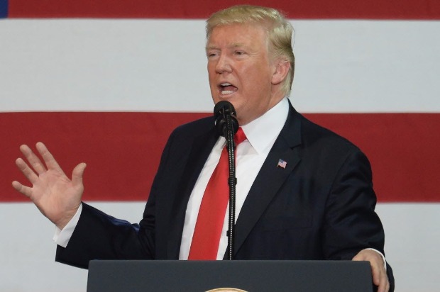 O presidente dos EUA, Donald Trump, discursa sobre reforma tributria em Springfield, no Missouri
