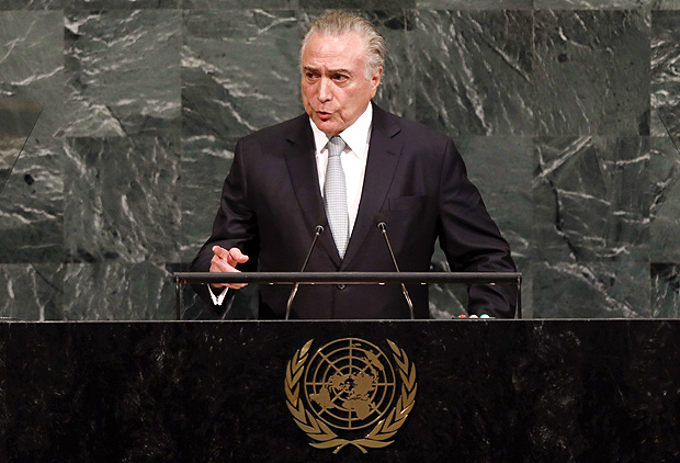 (170919) -- NUEVA YORK, septiembre 19, 2017 (Xinhua) -- El presidente de Brasil, Michel Temer, pronuncia un discurso durante el debate general de la 72 sesin de la Asamblea General de la Organizacin de las Naciones Unidas (ONU), en la sede de la ONU en Nueva York, Estados Unidos, el 19 de septiembre de 2017. (Xinhua/Li Muzi) (jg) (ce)