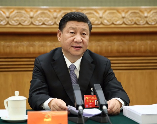 O lder chins, Xi Jinping, preside uma das reunies do Congresso do Partido Comunista nesta segunda