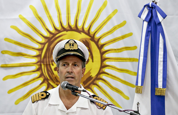 O porta-voz da Marinha argentina, Enrique Balbi