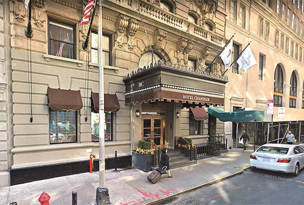 Fachada do Hotel Chandler, perto do Empire State Building, em Nova York 