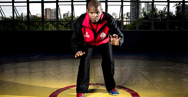 For nine years, Lucimar Medeiros has been in charge of 65 athletes between the ages of 7 and 27 at the Olympic Training and Research Center in So Paulo