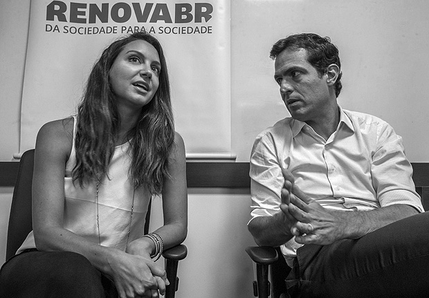 PODER - Eduardo Mufarej e Izabella Mattar, fundadores do RenovaBR (fundo que apoiara novos candidatos em 2018),.28/11/2017 - Foto - Marlene Bergamo/Folhapress - 017 -