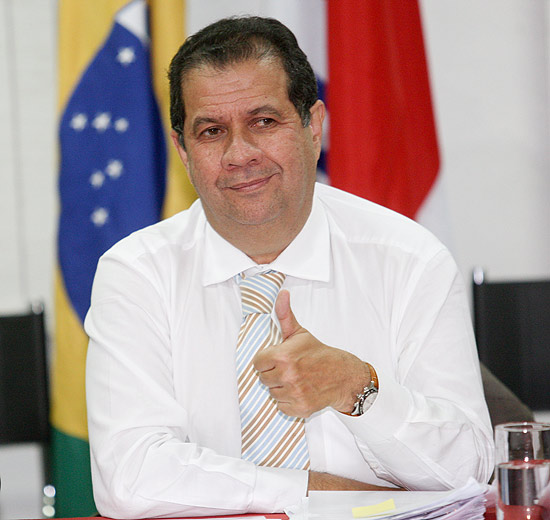 O ministro do Trabalho, Carlos Lupi, em reunio da Executiva do PDT, em Braslia