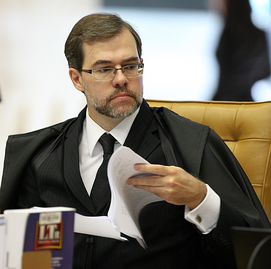 Ministro José Antonio Dias Toffoli no plenário do STF durante processo de votação da Lei da Ficha Limpa