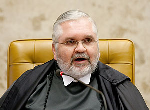 O procurador-geral da Republica, Roberto Gurgel, que pediu a condenação de 36 dos 38 réus no processo do mensalão