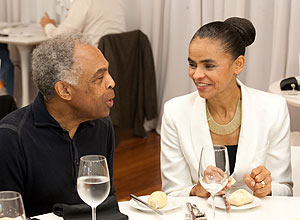 Marina em encontro com Gilberto Gil em 2010