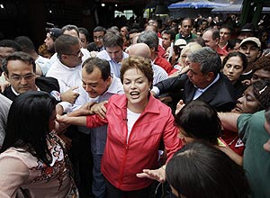 A visita da petista Dilma Rousseff ao Centro Luiz Gonzaga de Tradições Nordestinas, no Rio de Janeiro