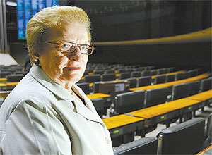 Luiza Erundina, 75, foi eleita primeira prefeita da maior cidade do país, São Paulo, em 1989, pelo PT.