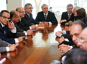 Michel Temer e governadores eleitos durante reuni�o na resid�ncia oficial da Presid�ncia da C�mara