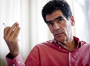 Professor Fernando Limongi diz que a criação de um novo partido por Kassab não quebrará a polarização PT-PSDB