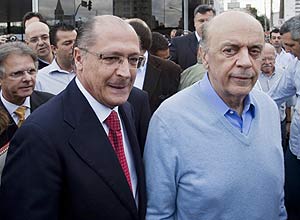 Geraldo Alckmin e Jos Serra ( dir.), durante inaugurao da estao Pinheiros do Metr de So Paulo