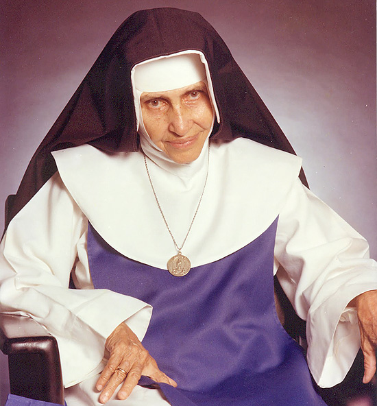 Imagem de Irmã Dulce distribuída em santinhos pela Igreja Católica