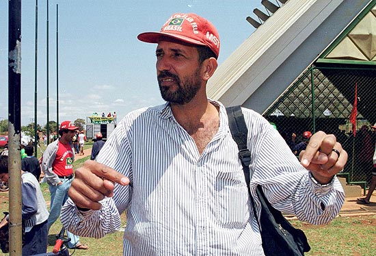 Líder sem-terra José Rainha Jr. é preso acusado de desvio de verbas