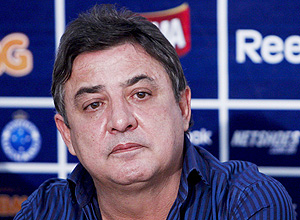 Presidente do Cruzeiro Esporte Clube, Zezé Perrella, é investigado pela Polícia Federal e pelo Ministério Público