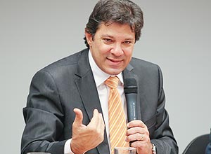 PT quer aproximar Haddad de católicos para evitar novo boicote nas eleições