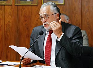 O ex-presidente do PT José Genoino, condenado pela maioria do STF por corrupção ativa