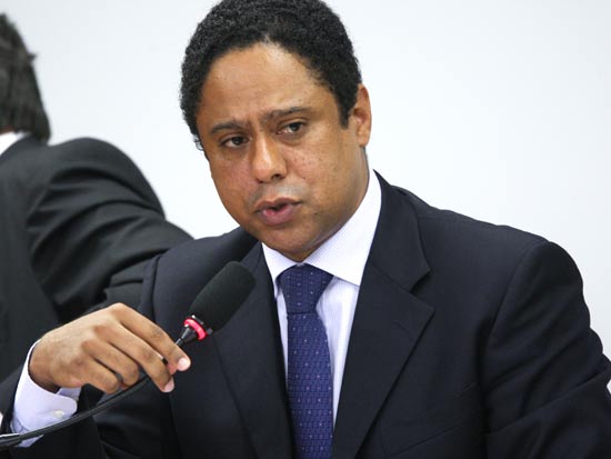 O ministro do Esporte, Orlando Silva, presta esclarecimentos  Cmara