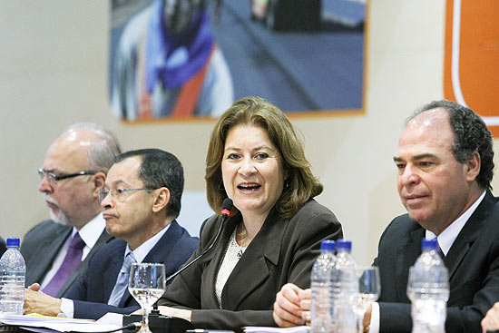 Ministros apresentam no Palcio do Itamaraty, em Braslia, o segundo balano do PAC 2