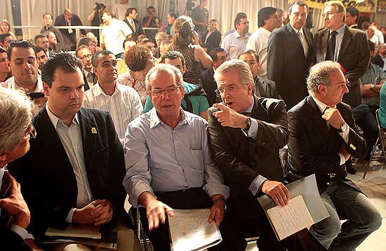 Bruno Covas, Jos Anbal, Andrea Matarazzo e Ricardo Tripoli, durante debate entre pr-candidatos do PSDB