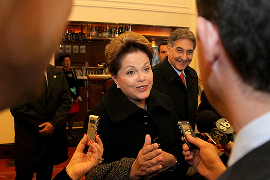 Dilma Rousseff durante viagem oficial à Alemanha