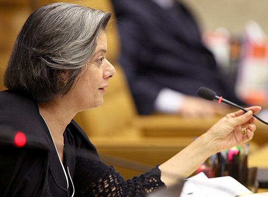 A ministra Cármen Lúcia, que será a primeira mulher a presidir o TSE