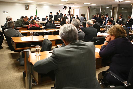 Parlamentares da CPI do Cachoeira em reunião que rejeitaram requerimentos de convocação de governadores