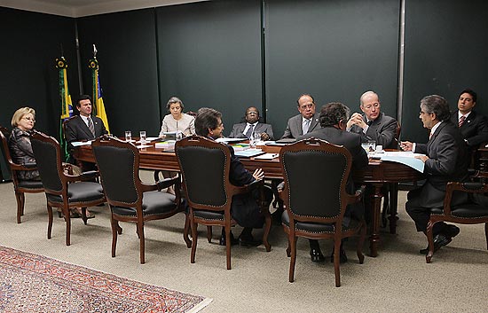 Ministros do STF em sessão administrativa em que definiram a data do julgamento